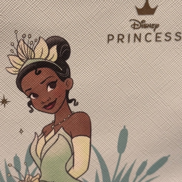 Impressions Disney Princess Tiana Cosmetic Bag - Picture 3 of 5